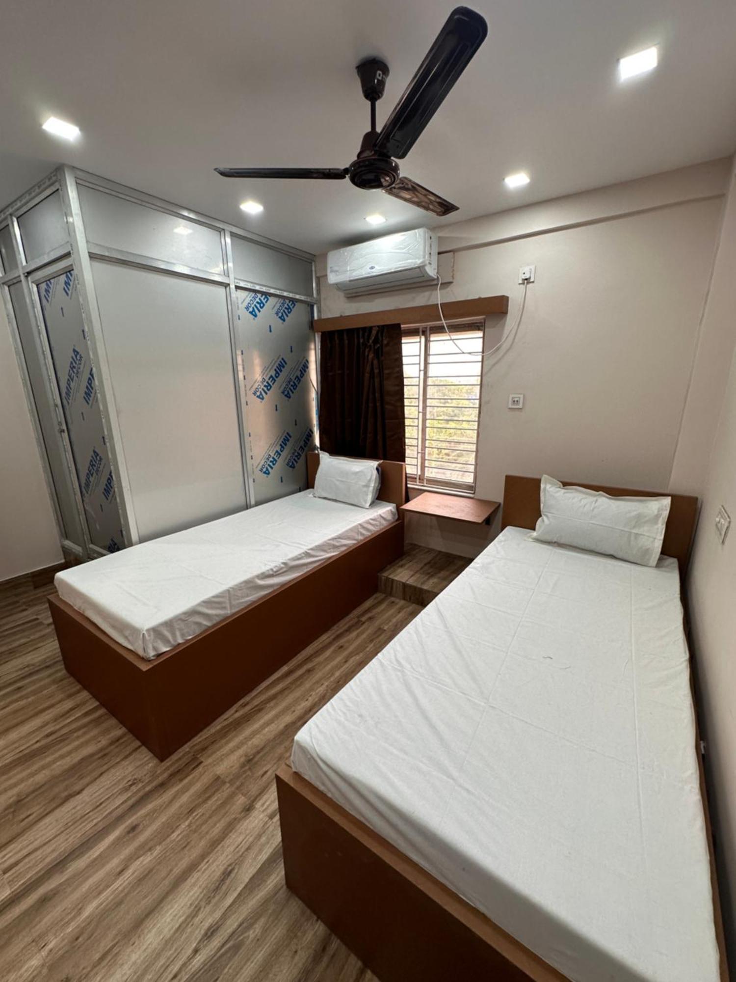 Jagannath Residency And Prasadam Hotel Колката Екстериор снимка