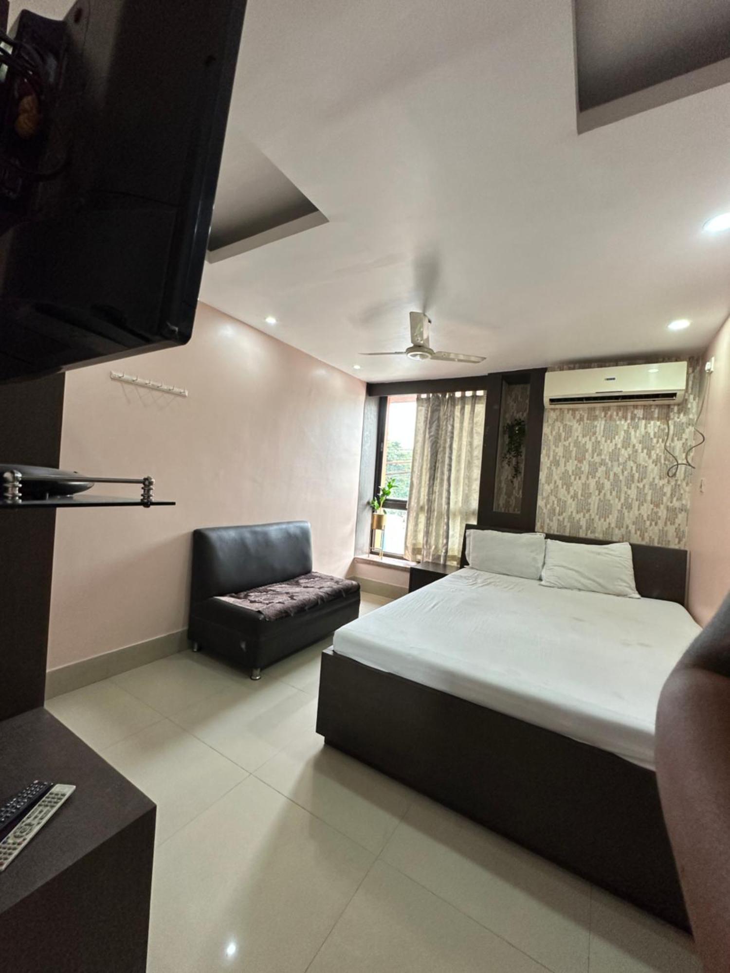 Jagannath Residency And Prasadam Hotel Колката Екстериор снимка