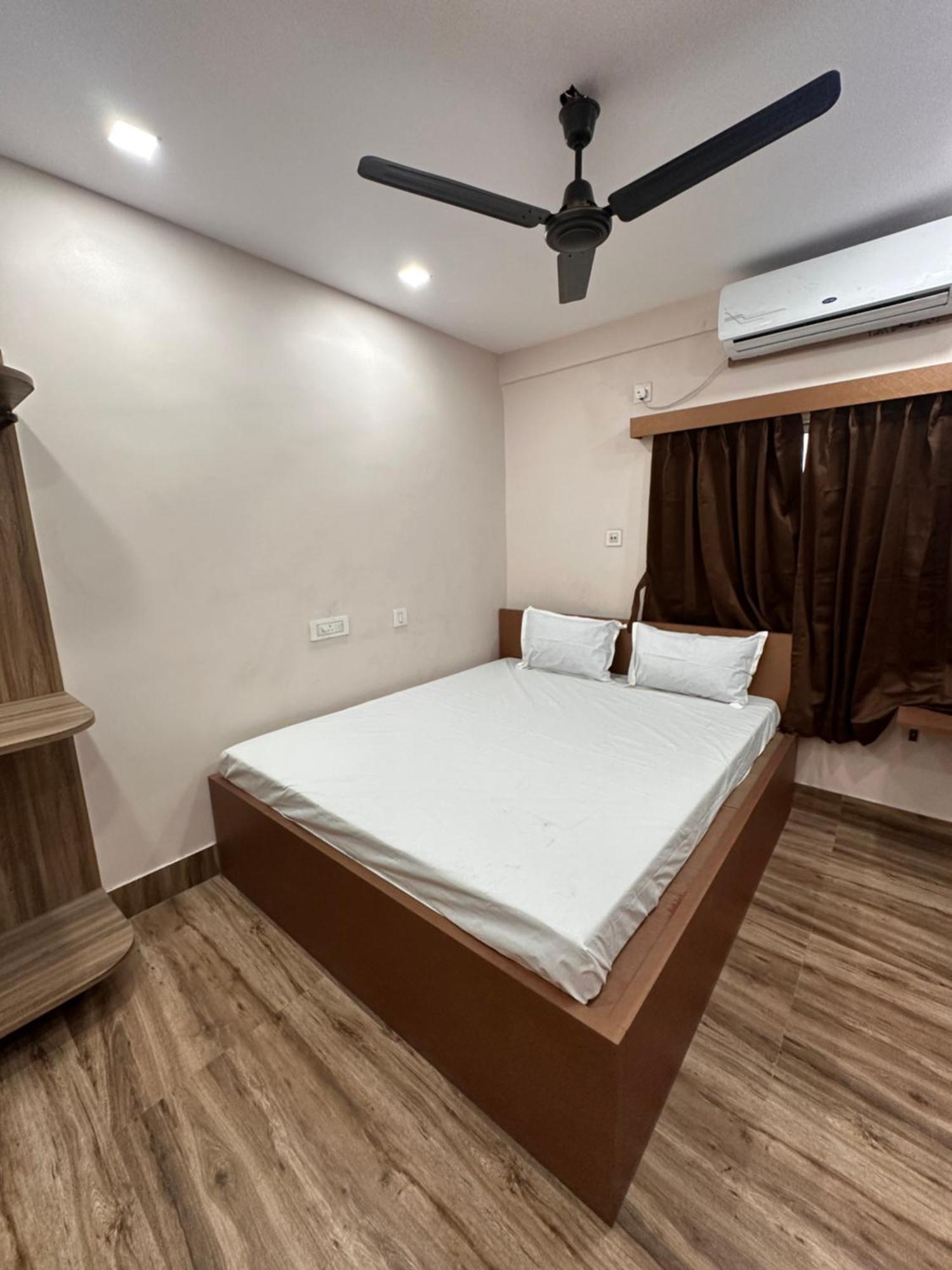 Jagannath Residency And Prasadam Hotel Колката Екстериор снимка